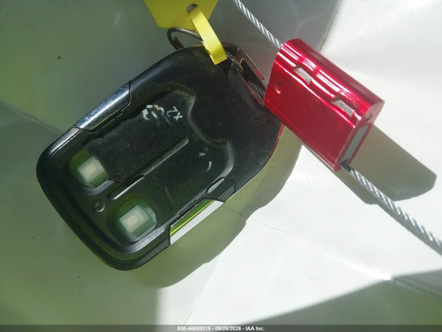46098315 :رقم المزاد ، 1GCPYFED1MZ303604 vin ، 2021 Chevrolet Silverado 1500 4wd  Short Bed Lt Trail Boss مزاد بيع