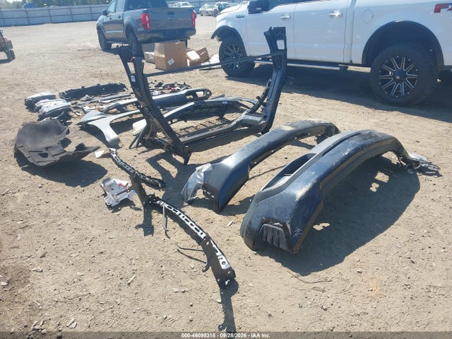 46098315 :رقم المزاد ، 1GCPYFED1MZ303604 vin ، 2021 Chevrolet Silverado 1500 4wd  Short Bed Lt Trail Boss مزاد بيع