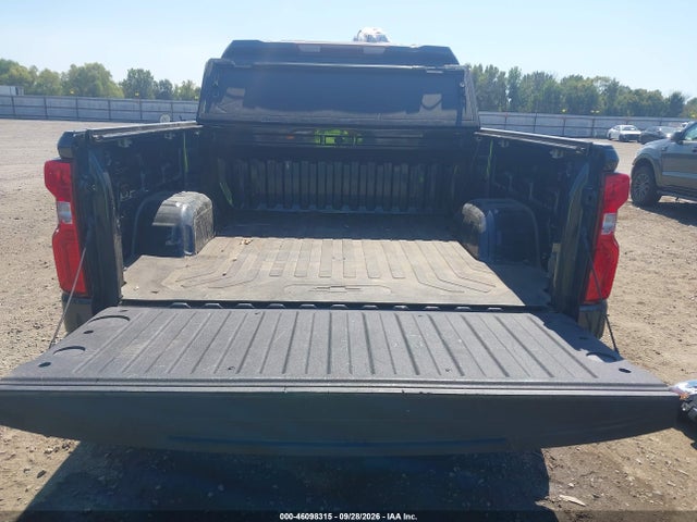46098315 :رقم المزاد ، 1GCPYFED1MZ303604 vin ، 2021 Chevrolet Silverado 1500 4wd  Short Bed Lt Trail Boss مزاد بيع
