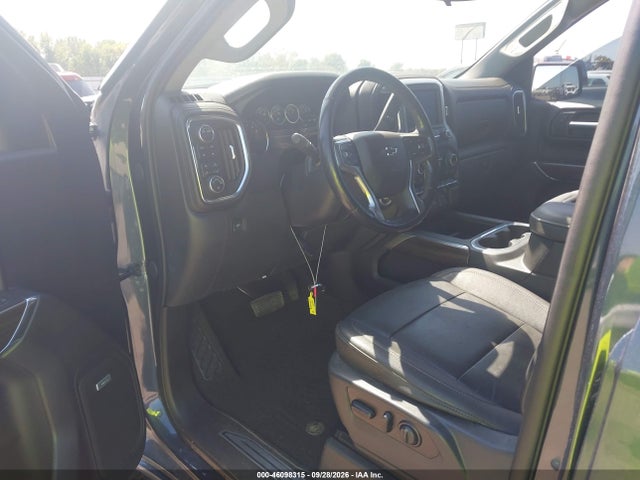 46098315 :رقم المزاد ، 1GCPYFED1MZ303604 vin ، 2021 Chevrolet Silverado 1500 4wd  Short Bed Lt Trail Boss مزاد بيع