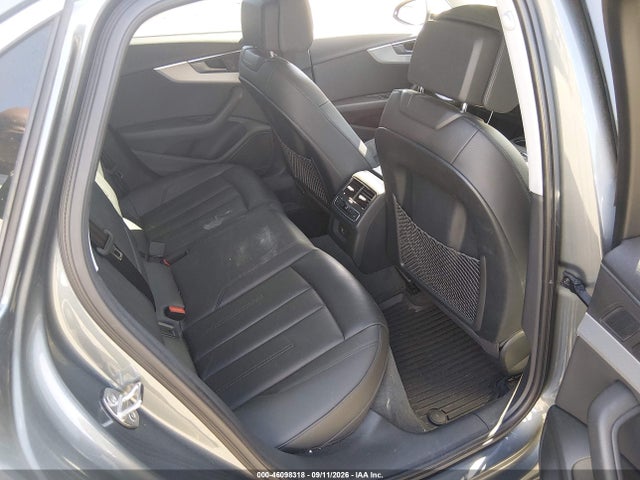 2017 Audi A4 2.0t Premium მანქანა იყიდება აუქციონზე, vin: WAUENAF46HN017565, აუქციონის ნომერი: 46098318