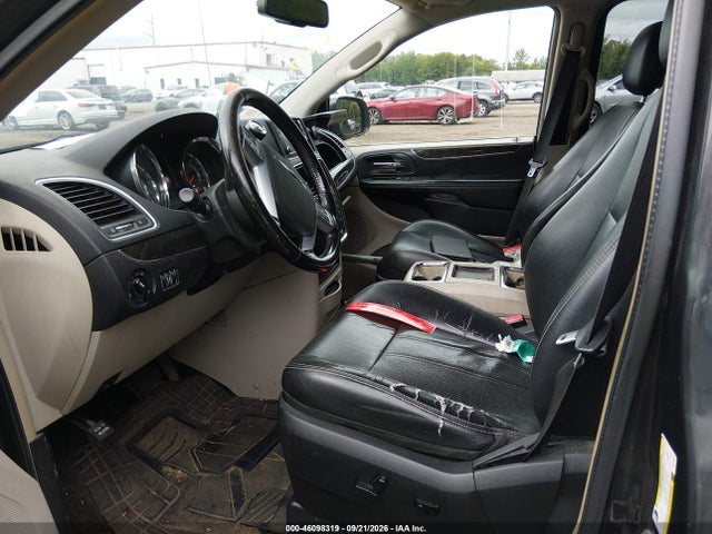 46098319 :رقم المزاد ، 2C4RC1BG3CR276083 vin ، 2012 Chrysler Town & Country Touring مزاد بيع