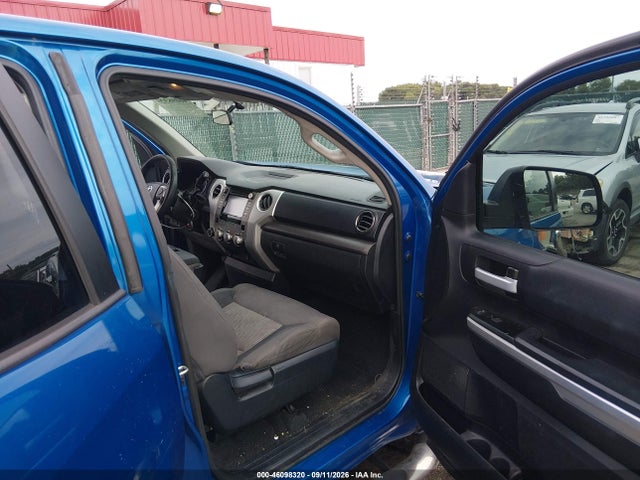 Aukcja sprzedaży 2017 Toyota Tundra Sr5 5.7l V8, vin: 5TFUY5F10HX618946, numer aukcji: 46098320