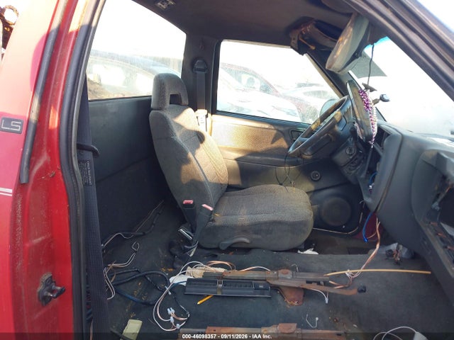 46098357 :رقم المزاد ، 1GCCS14X0TK131376 vin ، 1996 Chevrolet S Truck S10 مزاد بيع