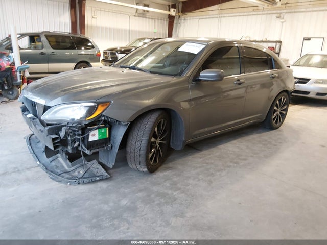 Продаж на аукціоні авто 2012 Chrysler 200 S, vin: 1C3CCBHG1CN307206, номер лоту: 46098360