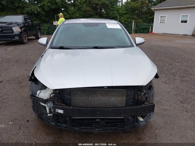 2019 Hyundai Elantra Se მანქანა იყიდება აუქციონზე, vin: 5NPD74LF6KH440959, აუქციონის ნომერი: 46098362