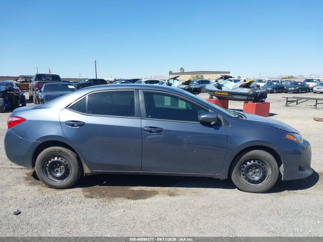 Toyota COROLLA L 2017 5YFBURHE5HP662241 Image 13
