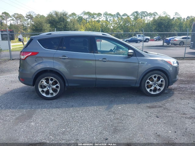 2014 Ford Escape Titanium მანქანა იყიდება აუქციონზე, vin: 1FMCU0J95EUA94693, აუქციონის ნომერი: 46098392