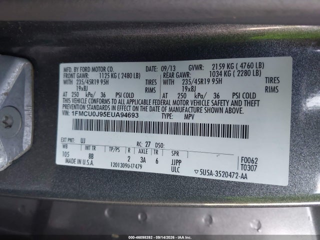 2014 Ford Escape Titanium მანქანა იყიდება აუქციონზე, vin: 1FMCU0J95EUA94693, აუქციონის ნომერი: 46098392