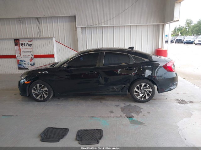 Продаж на аукціоні авто 2018 Honda Civic Ex, vin: 2HGFC2F77JH543605, номер лоту: 46098393