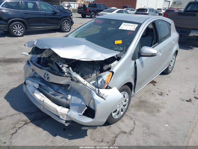Продаж на аукціоні авто 2012 Toyota Prius C One, vin: JTDKDTB33C1015614, номер лоту: 46098424