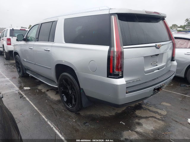 2018 Cadillac Escalade Esv Luxury მანქანა იყიდება აუქციონზე, vin: 1GYS4HKJ1JR190500, აუქციონის ნომერი: 46098444