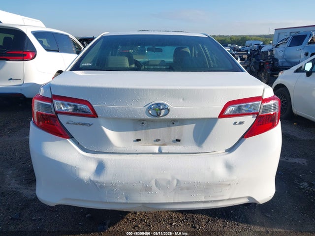 2013 Toyota Camry Le მანქანა იყიდება აუქციონზე, vin: 4T4BF1FK1DR334608, აუქციონის ნომერი: 46098456