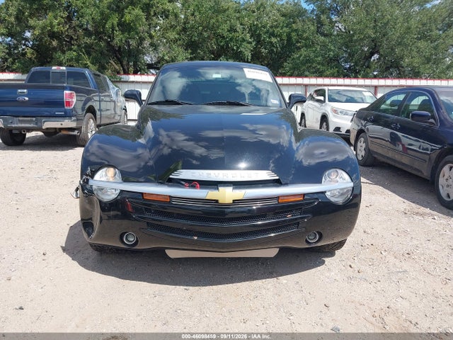46098459 :رقم المزاد ، 1GCES14H65B115803 vin ، 2005 Chevrolet Ssr مزاد بيع