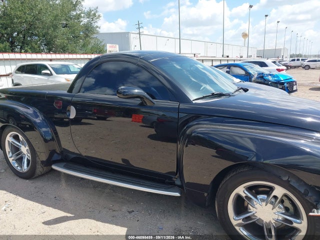 46098459 :رقم المزاد ، 1GCES14H65B115803 vin ، 2005 Chevrolet Ssr مزاد بيع