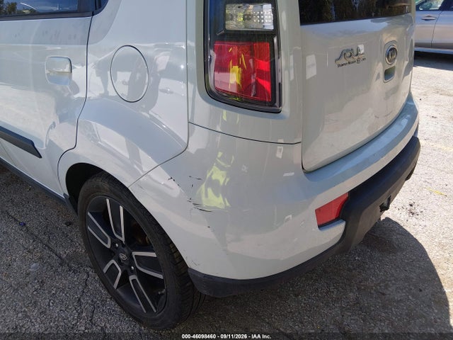 2010 Kia Soul + მანქანა იყიდება აუქციონზე, vin: KNDJT2A21A7175521, აუქციონის ნომერი: 46098460