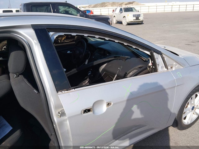 2016 Ford Focus Se მანქანა იყიდება აუქციონზე, vin: 1FADP3F23GL368985, აუქციონის ნომერი: 46098473