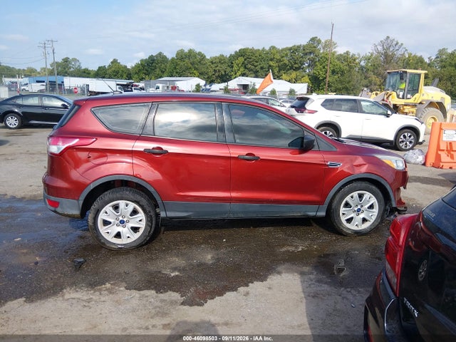 2016 Ford Escape S მანქანა იყიდება აუქციონზე, vin: 1FMCU0F75GUC35921, აუქციონის ნომერი: 46098503