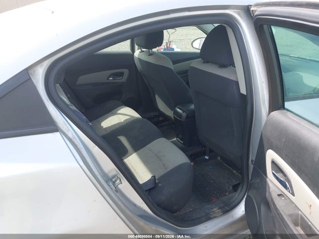 1G1PA5SG4E7485852 Chevrolet Cruze Ls Auto
