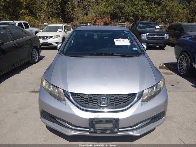 19XFB2F53FE083877 Honda Civic Lx