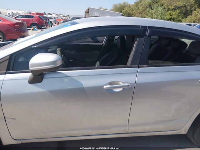 19XFB2F53FE083877 Honda Civic Lx