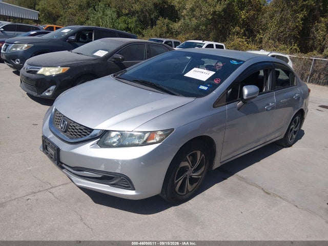 19XFB2F53FE083877 Honda Civic Lx