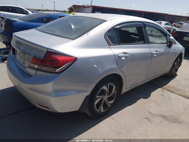 19XFB2F53FE083877 Honda Civic Lx