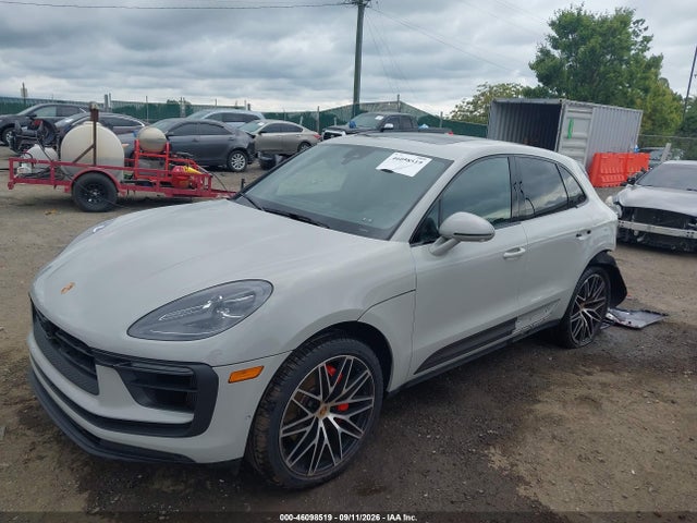 Продаж на аукціоні авто 2023 Porsche Macan S, vin: WP1AG2A50PLB35153, номер лоту: 46098519