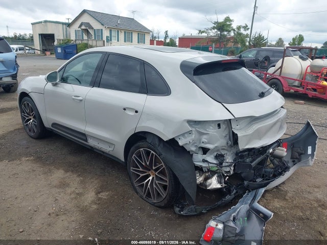 Продаж на аукціоні авто 2023 Porsche Macan S, vin: WP1AG2A50PLB35153, номер лоту: 46098519