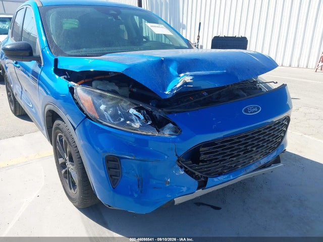 1FMCU0BZ3LUB42073 Ford Escape Se Sport Hybrid