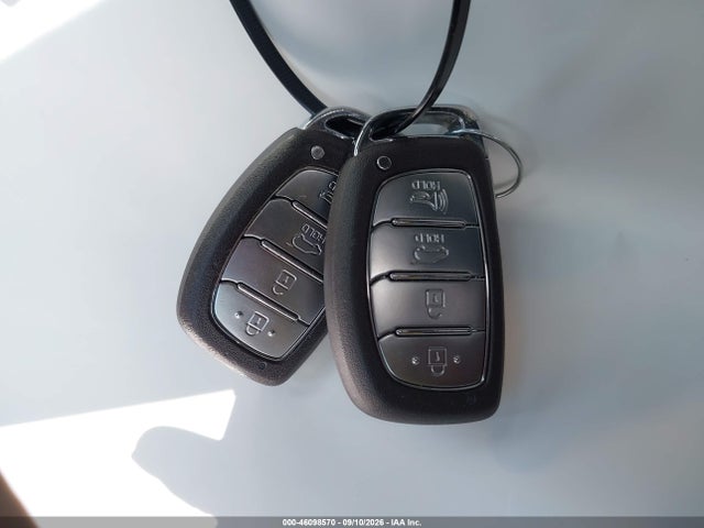 46098570 :رقم المزاد ، KM8J33AL6LU258084 vin ، 2020 Hyundai Tucson Sel مزاد بيع