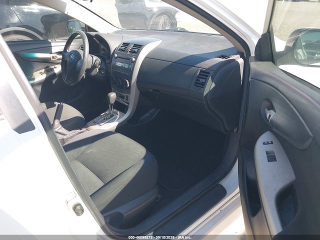 46098572 :رقم المزاد ، 2T1BU4EE1AC438333 vin ، 2010 Toyota Corolla S مزاد بيع