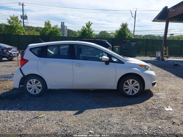 2017 Nissan Versa Note S Plus მანქანა იყიდება აუქციონზე, vin: 3N1CE2CP2HL372024, აუქციონის ნომერი: 46098592