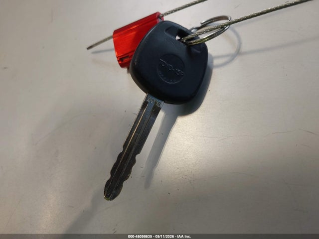 Продажа на аукционе авто 2000 Toyota Sienna Xle, vin: 4T3ZF13C5YU270625, номер лота: 46098635