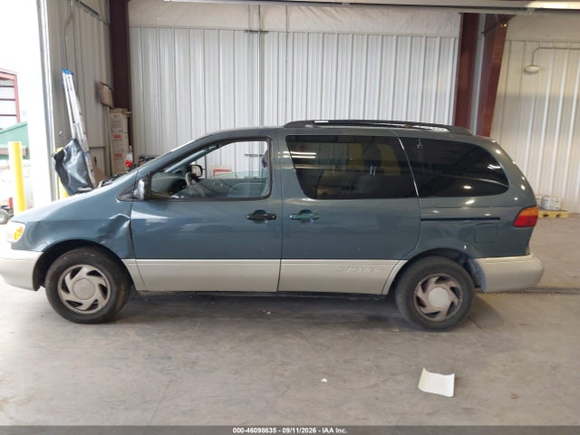 Продажа на аукционе авто 2000 Toyota Sienna Xle, vin: 4T3ZF13C5YU270625, номер лота: 46098635