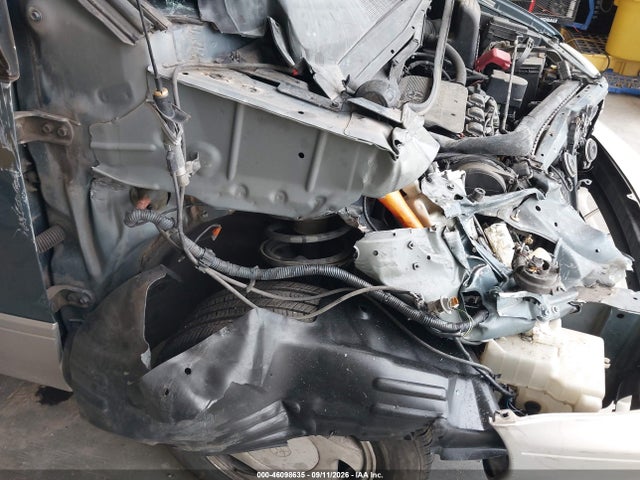 Продажа на аукционе авто 2000 Toyota Sienna Xle, vin: 4T3ZF13C5YU270625, номер лота: 46098635