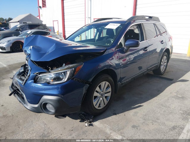 Subaru Outback 2.5i Premium 2019 4S4BSAFC7K3255025 Image 2