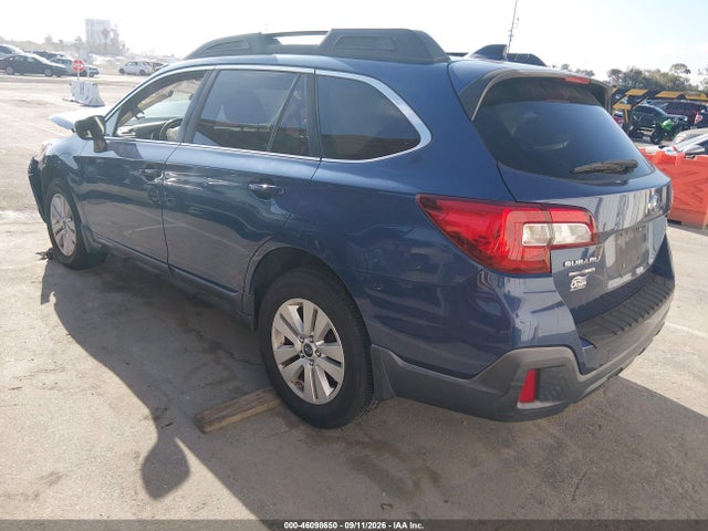 Subaru Outback 2.5i Premium 2019 4S4BSAFC7K3255025 Image 3