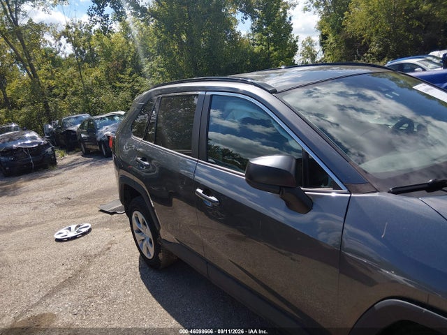 Продаж на аукціоні авто 2021 Toyota Rav4 Le, vin: 2T3F1RFV3MC194783, номер лоту: 46098666