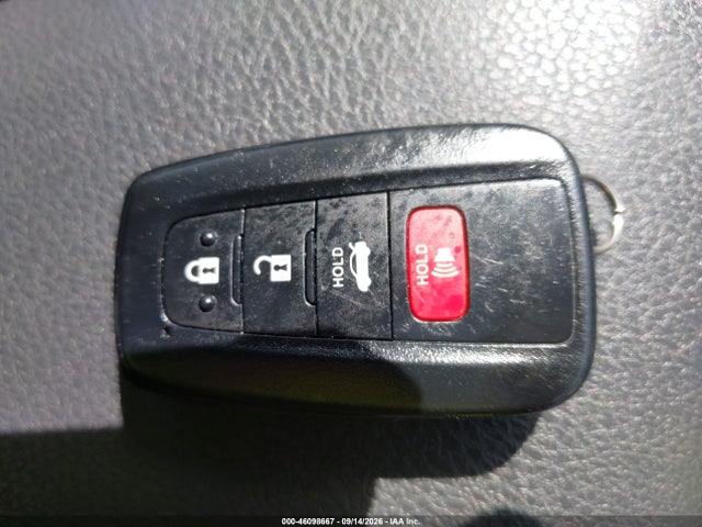 46098667 :رقم المزاد ، 4T1J31AK8LU534888 vin ، 2020 Toyota Camry Se Hybrid مزاد بيع
