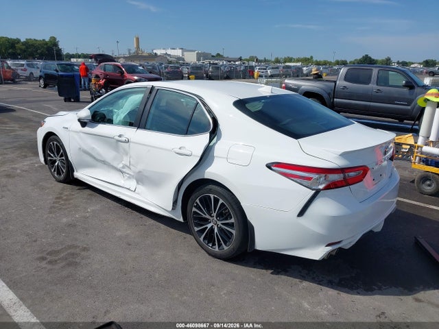 46098667 :رقم المزاد ، 4T1J31AK8LU534888 vin ، 2020 Toyota Camry Se Hybrid مزاد بيع