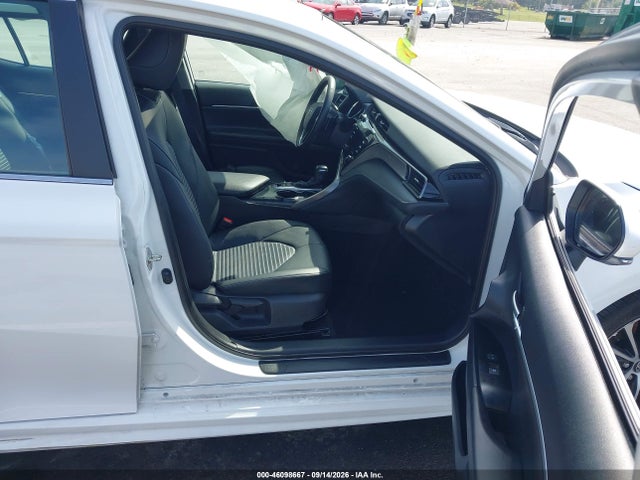 46098667 :رقم المزاد ، 4T1J31AK8LU534888 vin ، 2020 Toyota Camry Se Hybrid مزاد بيع