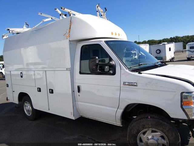 46098680 :رقم المزاد ، 1FDWE3FN7NDC36091 vin ، 2022 Ford E-350 Cutaway مزاد بيع