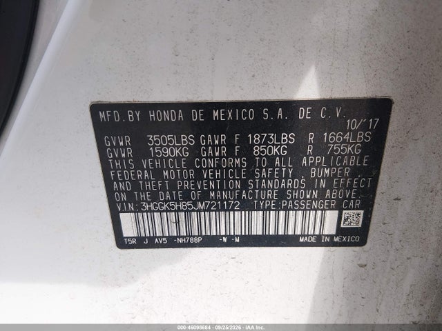 46098684 :رقم المزاد ، 3HGGK5H85JM721172 vin ، 2018 Honda Fit Ex مزاد بيع
