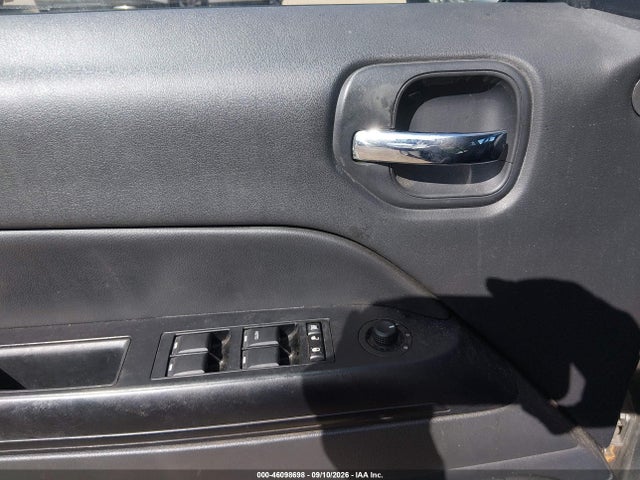 46098698 :رقم المزاد ، 1C4NJRFB5CD577698 vin ، 2012 Jeep Patriot Latitude مزاد بيع