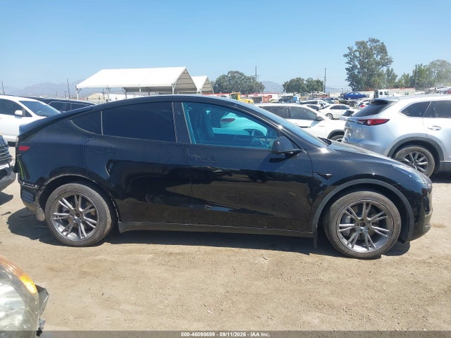 7SAYGDEE6RA232840 Tesla Model Y Long Range Dual Motor All-wheel Drive