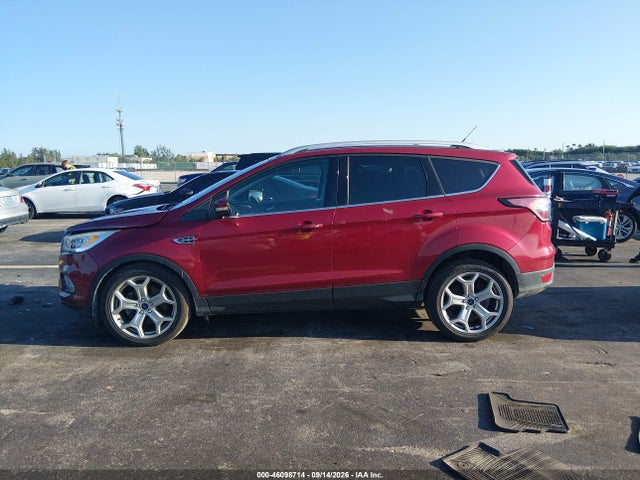 Продажа на аукционе авто 2017 Ford Escape Titanium, vin: 1FMCU9JDXHUE33137, номер лота: 46098714