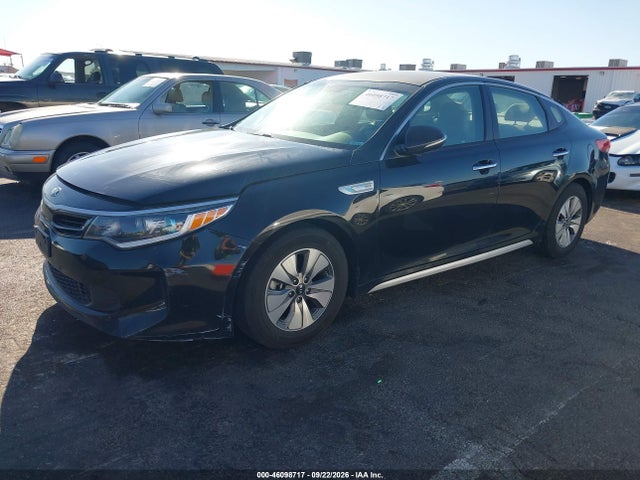KIA OPTIMA HYBRID 2017 KNAGT4LC8H5006143 Image 2