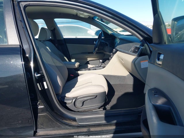 KIA OPTIMA HYBRID 2017 KNAGT4LC8H5006143 Image 5