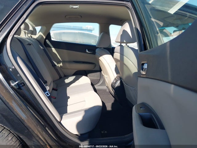 KIA OPTIMA HYBRID 2017 KNAGT4LC8H5006143 Image 8